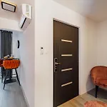 Deluxe Design *