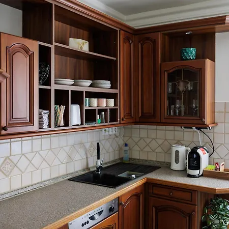 Deluxe Design Debreţin
