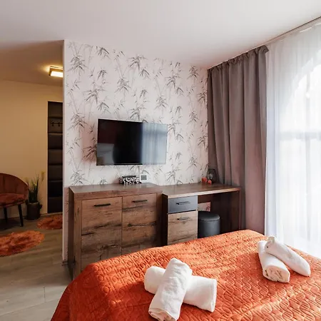 Deluxe Design Apartament Debreţin