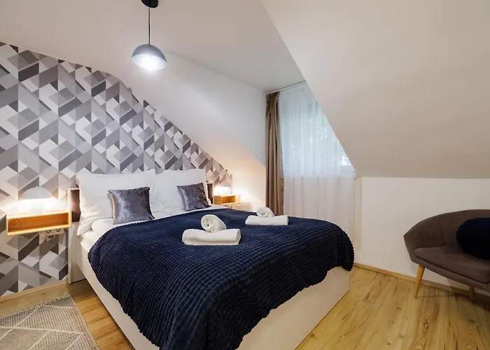 Apartament Deluxe Design Debreţin